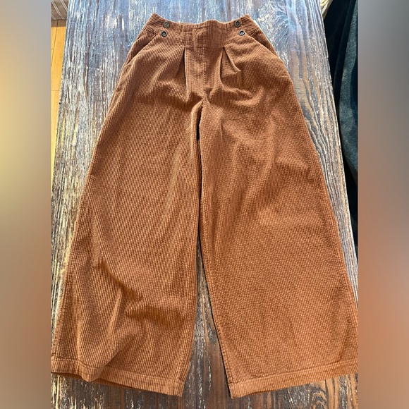 Carmel corduroy high waisted wide leg pants - Picture 3 of 8